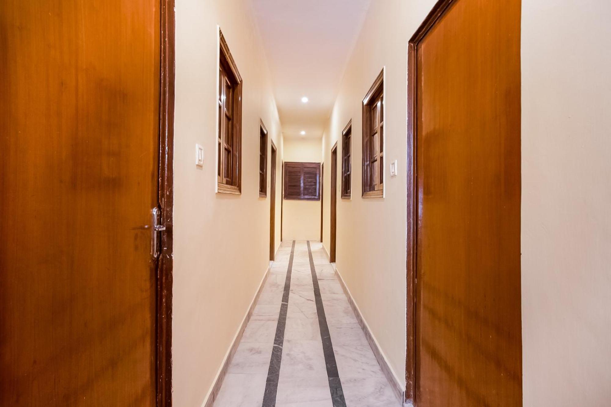 Om Paharganj 4* New Delhi